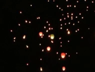 Κρήτη: Τα φαναράκια της αγάπης γέμισαν με φως τον ουρανό (φωτο - βίντεο)